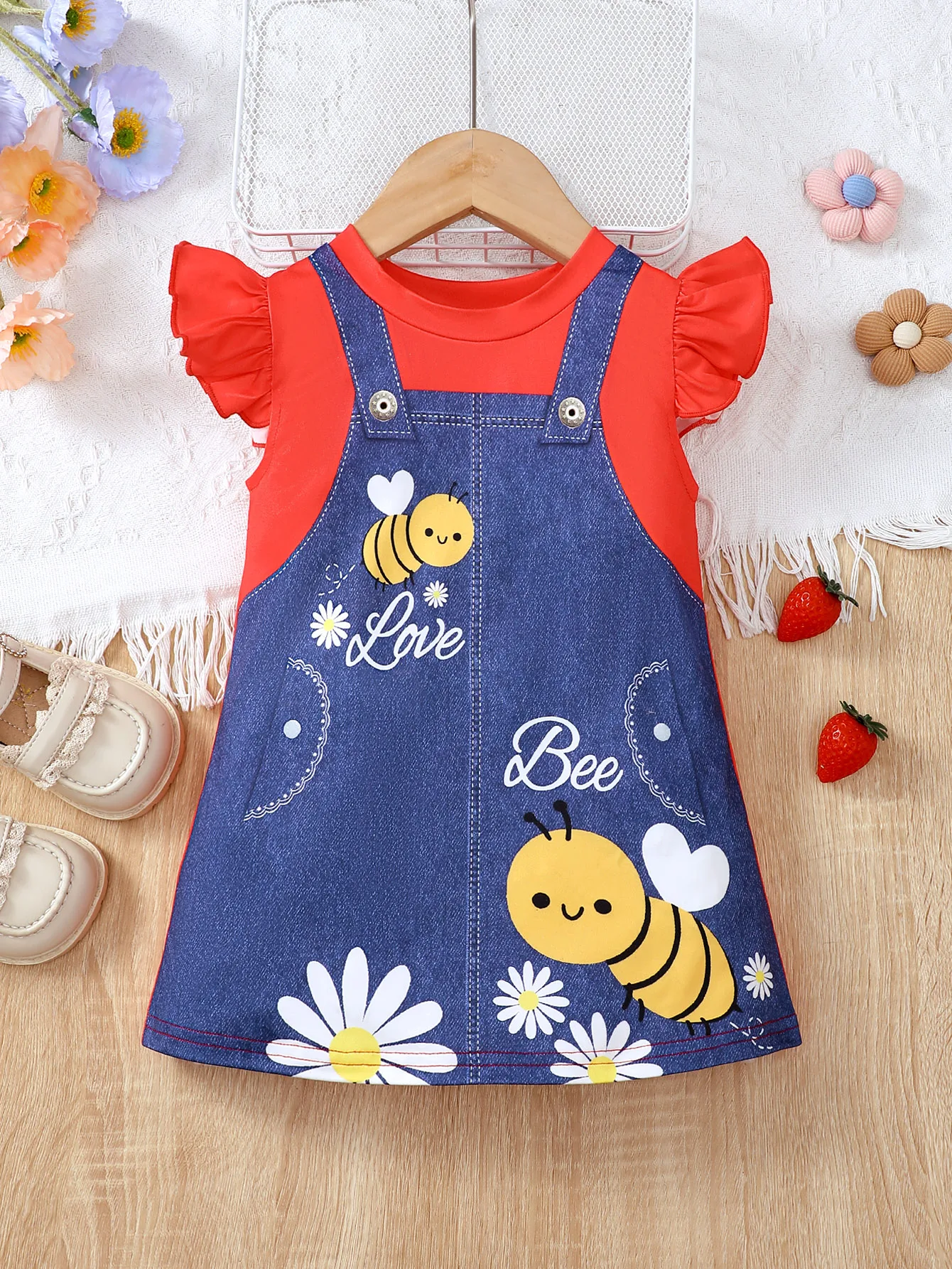 Girls Dress Baby Girl Dress A summer cute and fun little bee flower round neck fake two-piece suspender dress