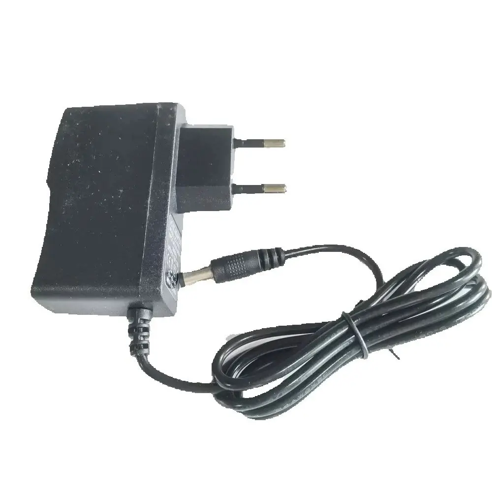 Universal Power Adapter - Multi-Voltage Charger with EU/US Plug Options