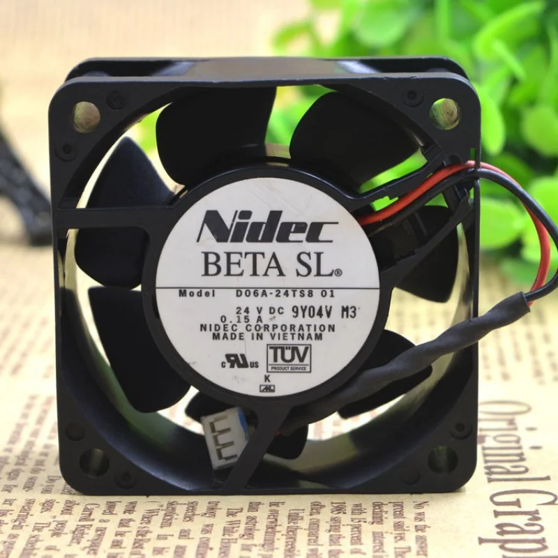 D06A-24TS8 01 24VDC 0.15A 60*60*25MM инверторный вентилятор