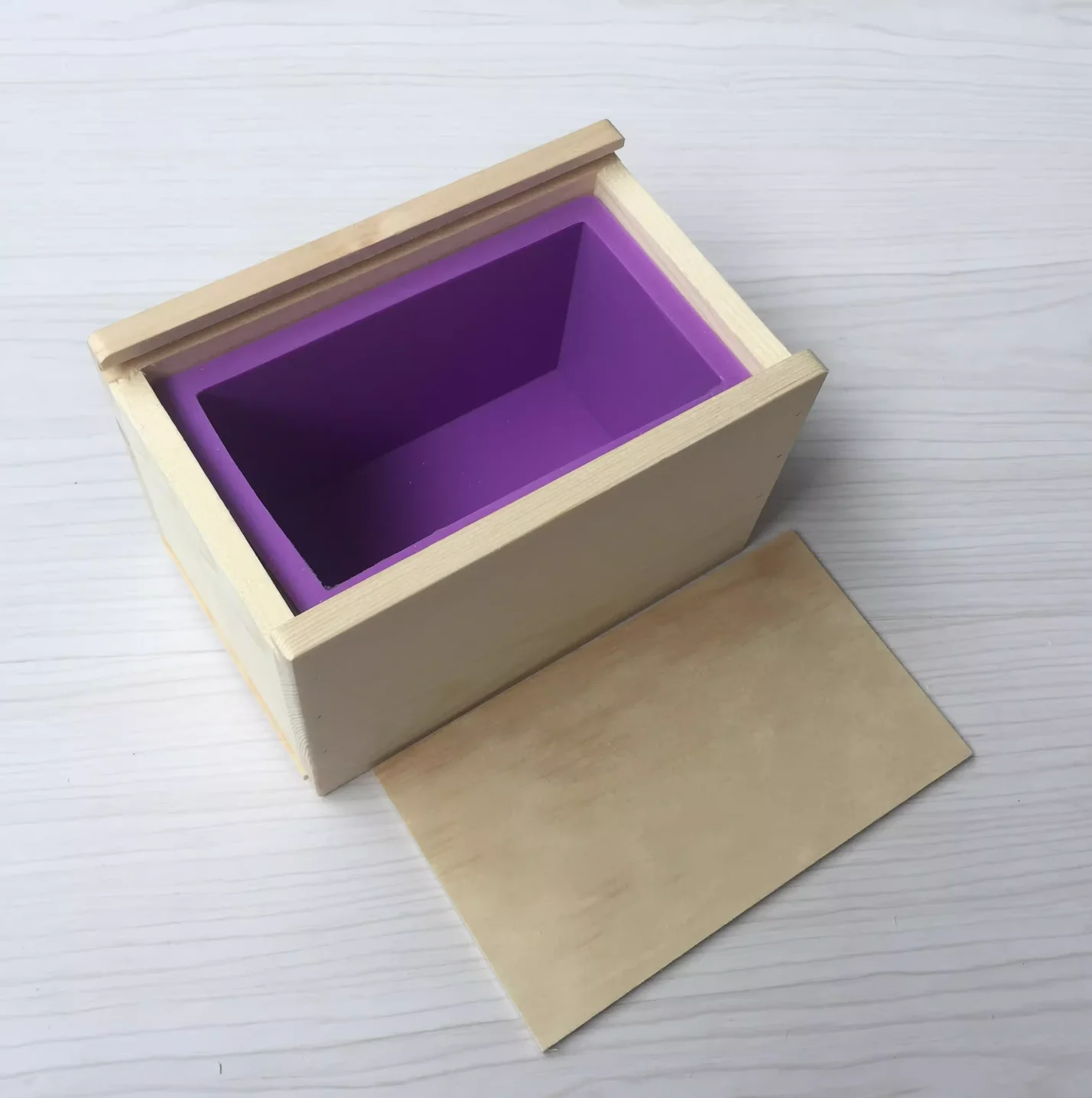 650ml 12.5*7*7.5cm Rectangle Silicone Soap Mold Wooden Box With Cover DIY Handmade Form Soap Craft Mousse Cake Toast Loaf Tools