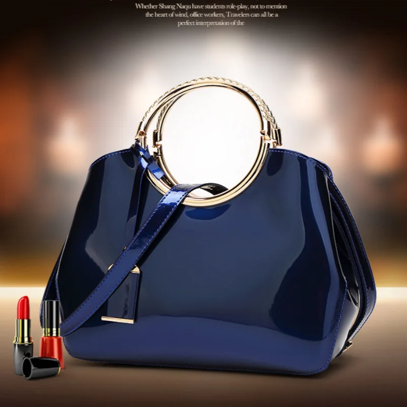 New Fashion Luxury Ring Handbags Bride Dinner Party Evening Bag Elegant Lady Crossbody Bag Cute Fine Cosmetic Bag Women Stylish