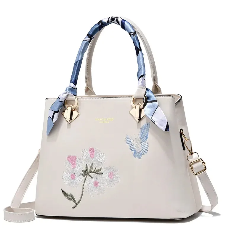 

Famous Shoulder Messenger Trend 2023 High Quality Luxury Female Handbag Bolsas Para Mujeres Bag for Women Designer Leather Women