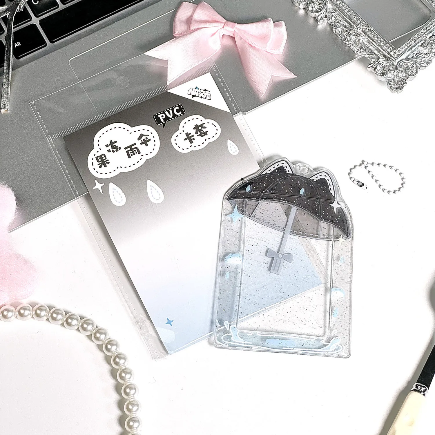 Adorable 3-Inch Photocard Holder with Bowknot and Keychain Accessories