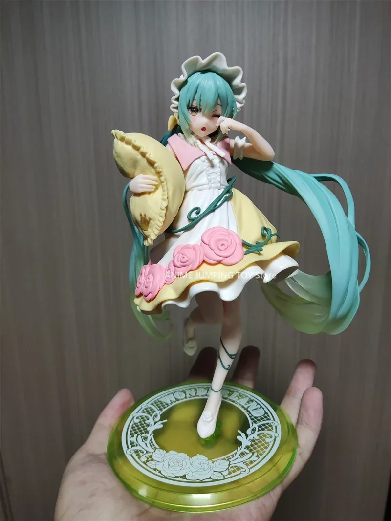 thumbnail image 1 of En existencia Hatsune Miku Figuras de acción originales Wonderland Sleeping Beauty Ver Kawaii Girl Figuras Modelo de PVC Estatua Regalo para niños, 1 of 5