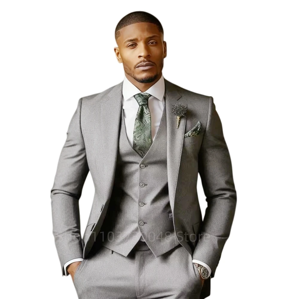 Classic Slim Fit Wedding Tuxedos 3 Piece Set for Groomsmen And Male Bridegroom Formal Business Suit with Jacket Vest Pants