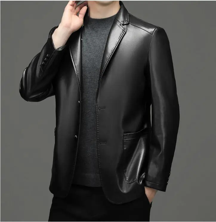 Men's Leather Jacket Closure Detail
