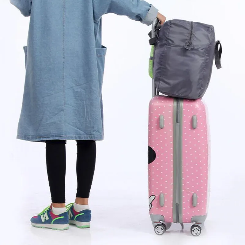 High Capacity Travel Bag Women Folding Duffle Weekend Bag Nylon Travel Organizer Clothing Packing Cubes Hand Luggage Storage