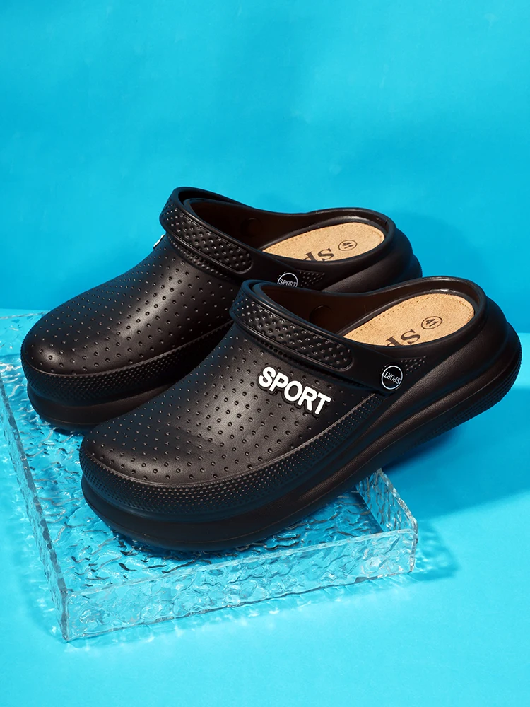 ثقب أحذية الرجال الصيف خفيفة الوزن إيفا الاتجاه المنزل الصنادل قباقيب أحذية الرجال باوتو النعال في الهواء الطلق الصنادل المريحة حجم 39-45