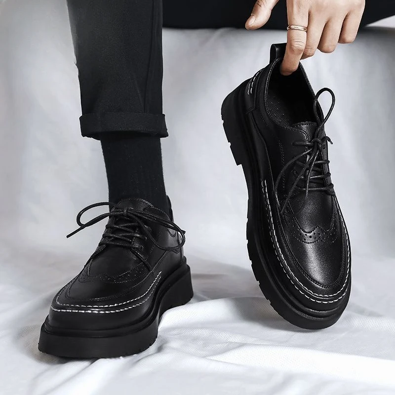 Men's Leather Shoes Black Formal Male Casual Shoe Flat Round Toe Brogue Dress Business Legitimate Cheap Clearance Original Hot