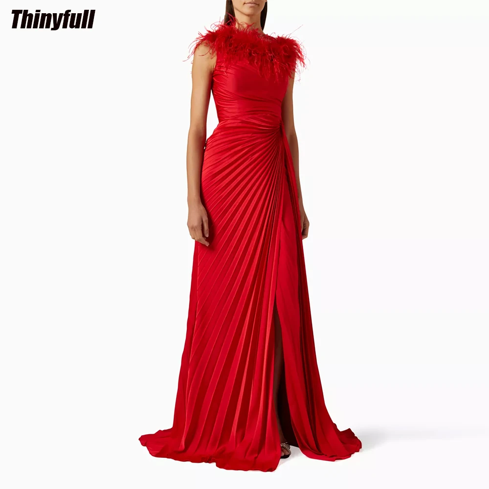 

Thinyfull A-line Red Satin Prom Dresses Sleeveless Evening Party Gown Pleat Feathers Split Outfit Dubai Formal Occasion Dress