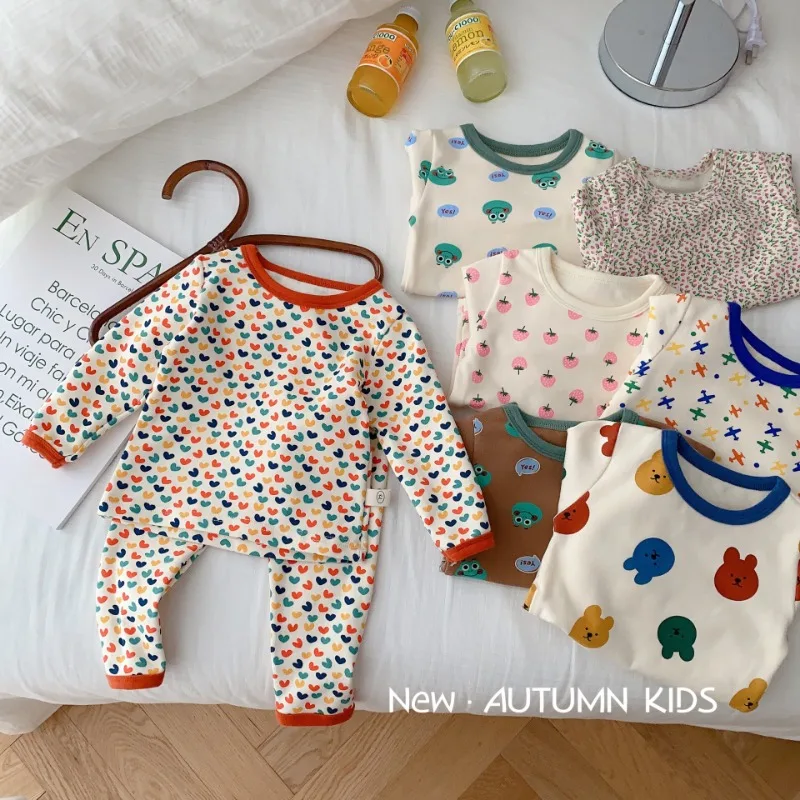 

Children Set 0-6 Year Old Autumn Boys Girls Cartoon Pajamas and Nightwear Two Piece Set Fashion Toddler Girl Clothes