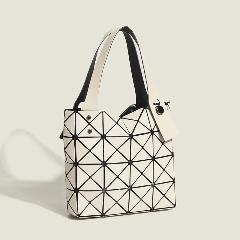 Geometric lattice bag Clearance