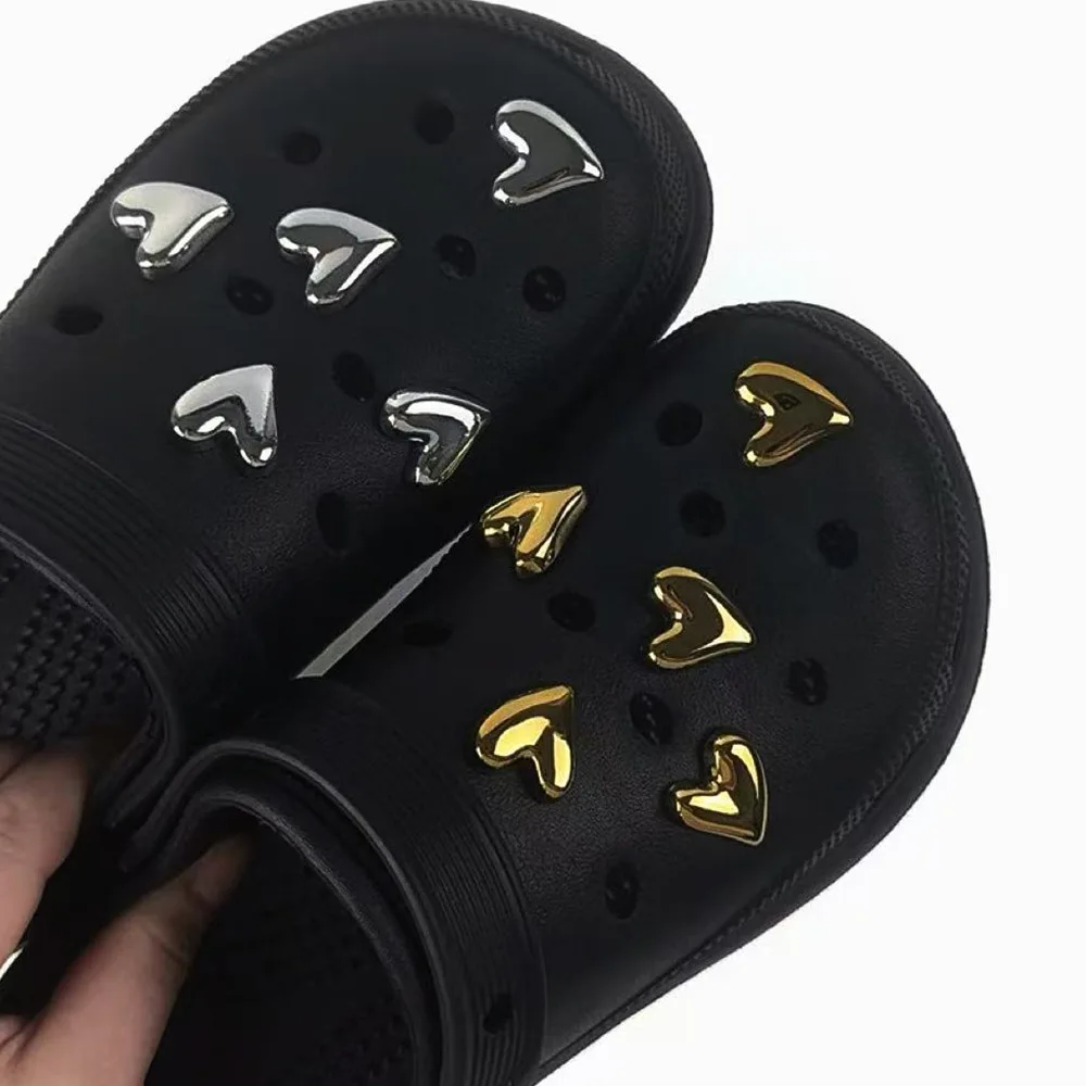 10/20PCS Schuh Charms Set Gold Silber Galvani Herzförmige Design Schuh Decora Schnalle für Sandalen Clogs DIY Zubehör Geschenk – Detail 4