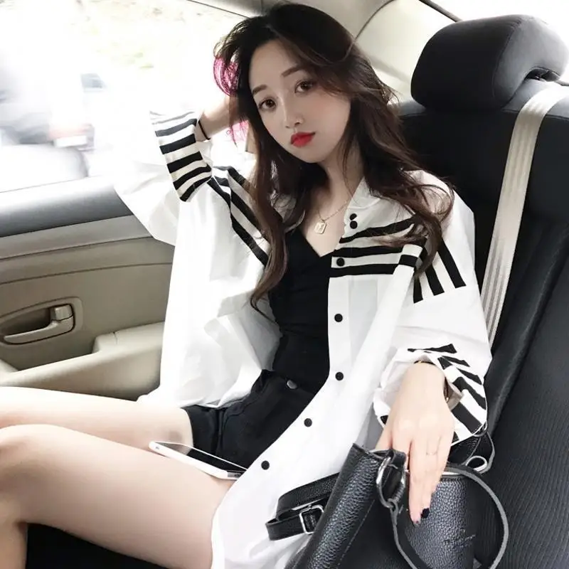 Fashion Lapel Casual Asymmetrical Striped Shirts Women's Clothing 2024 Spring Summer New Loose All-match Tops Korean Blouses