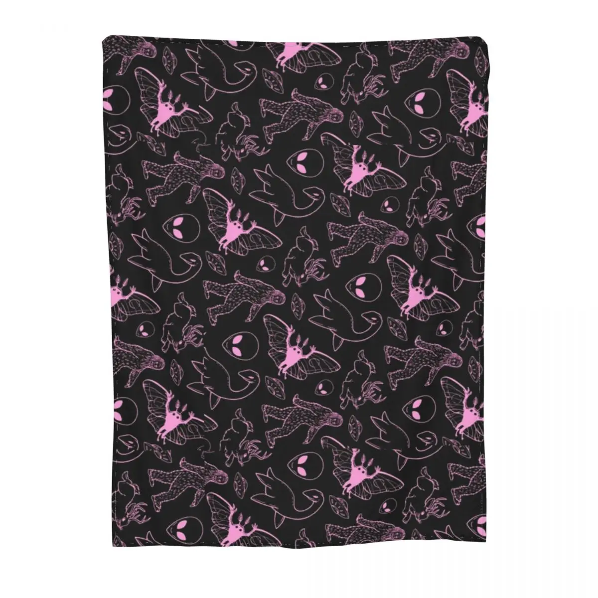 Bigfoot Mothman UFO Cryptid Pattern Blankets Fleece Throw Blankets Summer Air Conditioning Personalised Soft Warm Be
