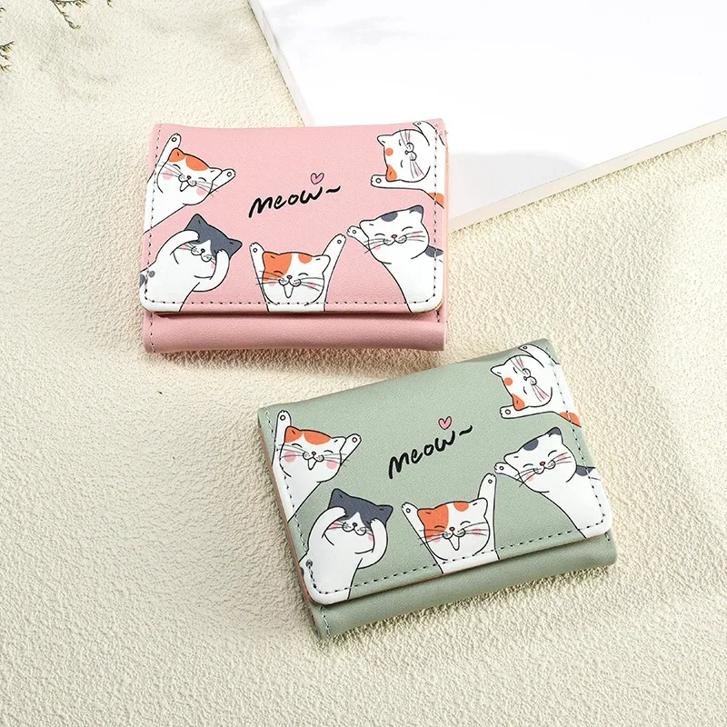 

Новый корейский женский кошелек, кошелек для девушек, короткий кошелек для студентов с несколькими картами и принтом граффити, цветной кошелек макарон