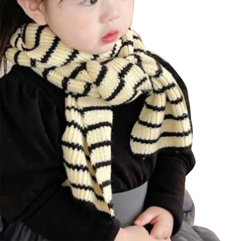 Рисунок 4 - Теплый вязаный зимний шарф