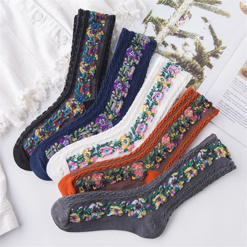 

Autumn Winter Cute Socks Women Japanese Harajuku Floral Cotton Sock For Ladies New Vintage Funny Warm knitting Socks Female