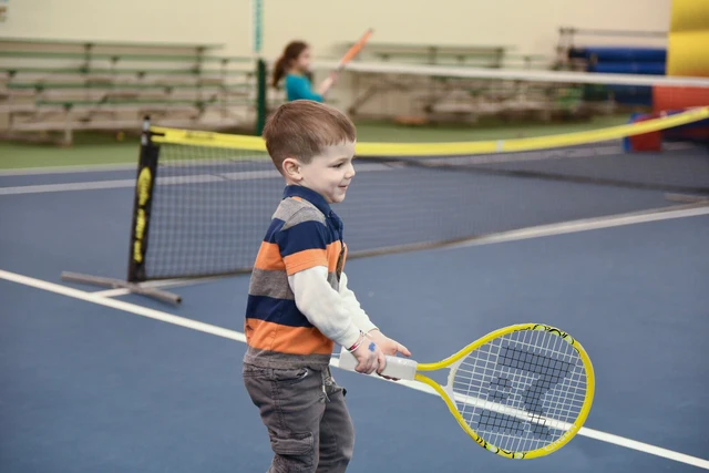 Kids Tennis Racket,17" Aluminum Tennis Racket with 3 Tennis Balls,2 Carry Bag for Kid,Toddler Outdoor/Indoor Sport Play Rackets 6