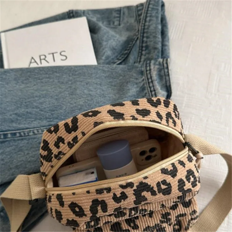 Women's Casual Mini Crossbody Bag, Corduroy Design Phone Bag, Adjustable Strap, Zipper Closure, Single Shoulder Purse