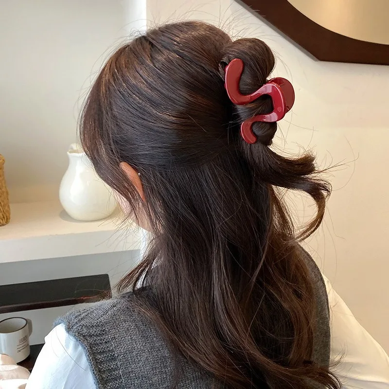 Elegant Women's Premium Hairpin - Irregular Fashion Hair Clip Accessory