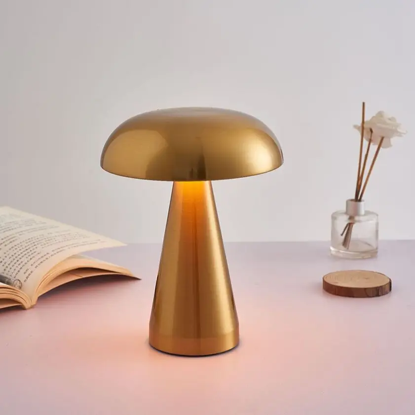 

LED Mushroom Bud Table Lamp Rechargeable Touch Three-tone Lighting For Cafe Bar Restaurant Living Room Bedroom Study Decoration