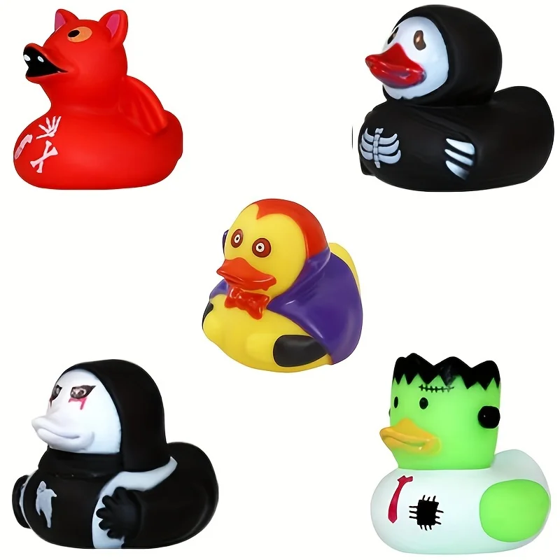 5pcs Halloween Rubber Ducks Toys Funny Halloween Themed Colorful Cute Duck Bath Toy for Halloween Birthday Party Decoration gift 5