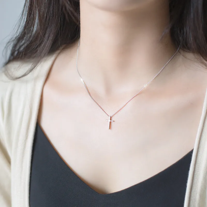 925 sterling silver cross pendant necklace for women