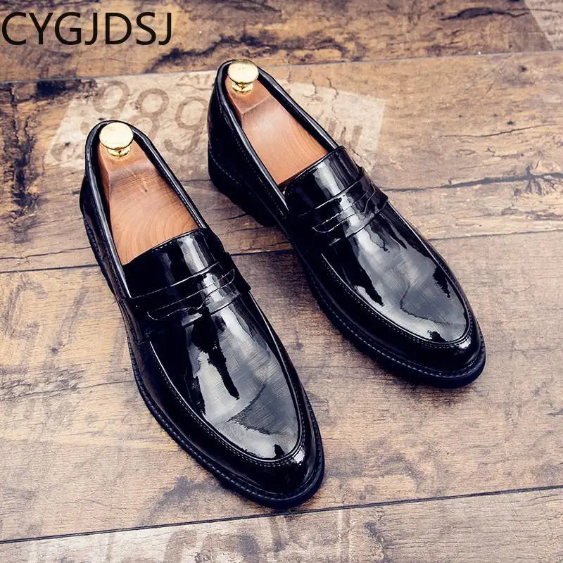 

Patent Leather Shoes for Men Slip on Shoes Men Loafers Men Italiano Oxford Shoes Office 2024 Casuales Business Suit Zapato Tacón