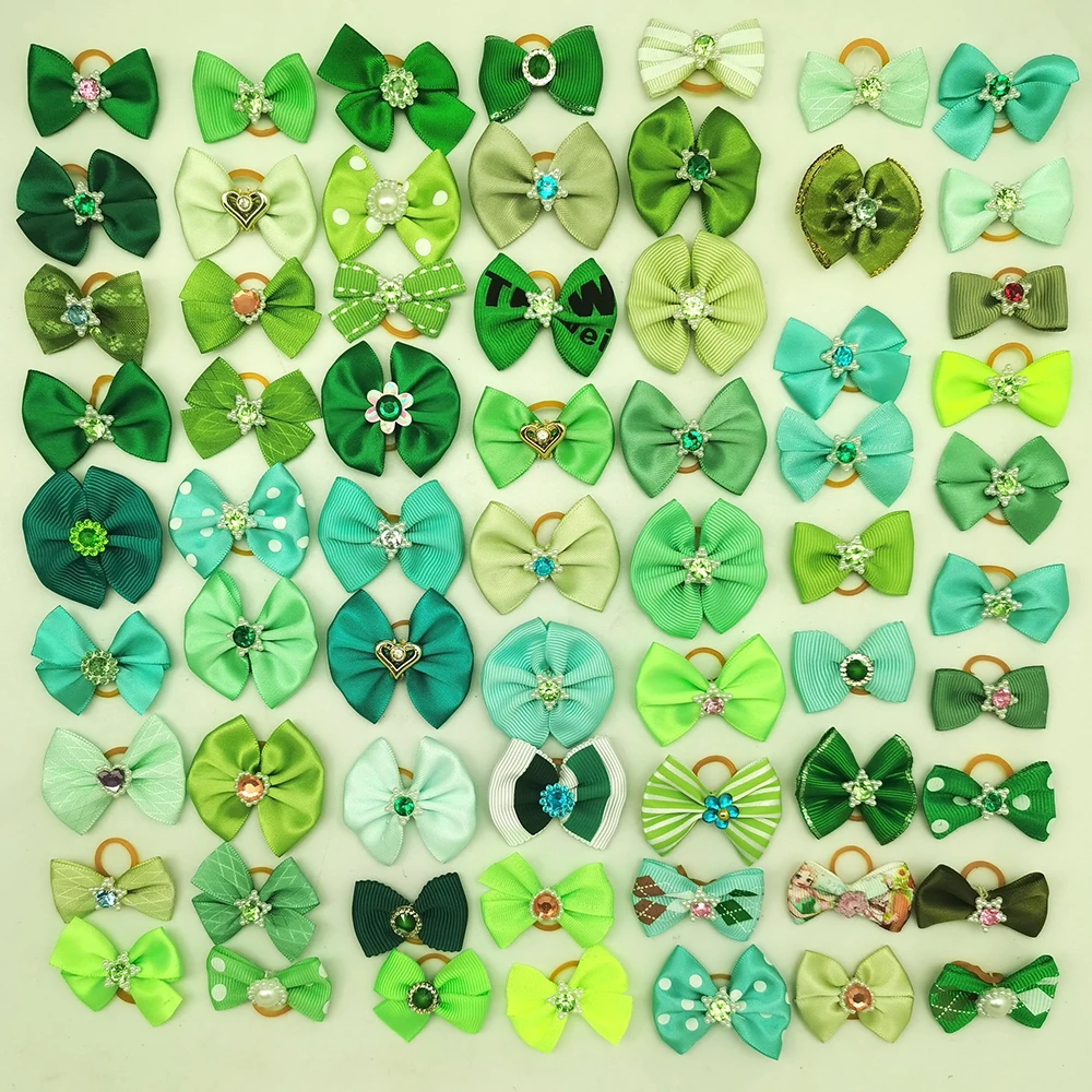 100pcs 애완 동물 손질 머리 활 강아지 믹스 색상 작은 개 머리 고무 밴드 개 공급 업체에 대 한 헤어 액세서리 장식