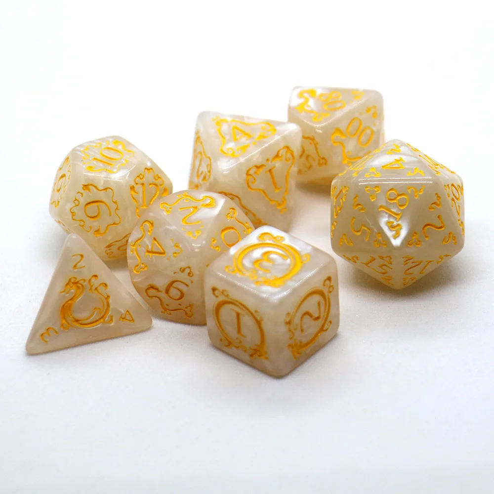 Exquisite Dragon Pattern 7-Piece DND Dice Set - Perfect Gift
