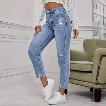 Jeans strappati lavati casual in Giappone e Corea del Sud per le donne Primavera ed estate Nuova moda dritta nove minuti di pantaloni da donna 1