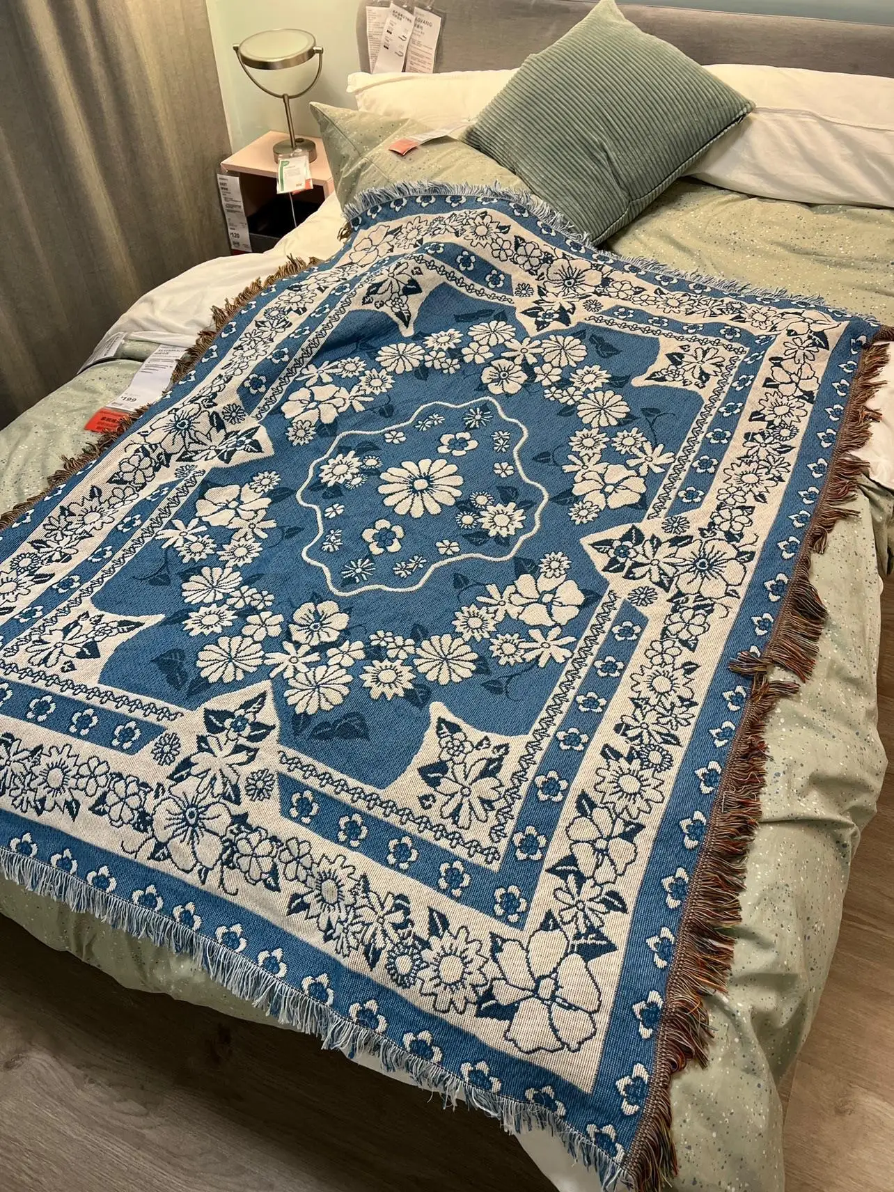 Europe Style Sofa Throw Blanket Image 3