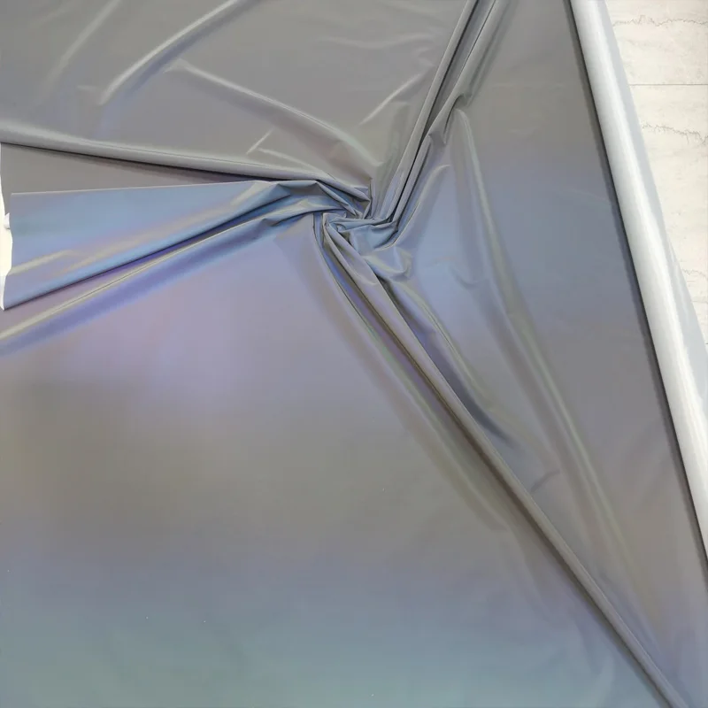 100 x 140 cm bunter Regenbogen-reflektierender Stoff, leuchtet im Dunkeln, magisches Material zum Nähen von Windjacken, Daunenjacken, Sportbekleidung – Detail 3