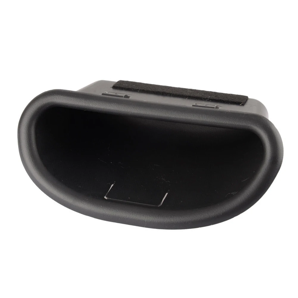 Рисунок 3 - Внутренняя ручка крышки багажника