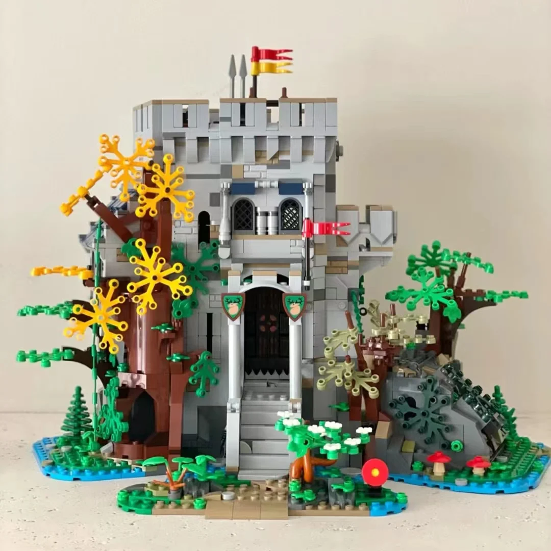 

NEW 1928PCS MOC 910001 European Medieval Castle In The Forest Building Blocks DIY Creative Ideas Bricks Toy Kid Christmas Gifts