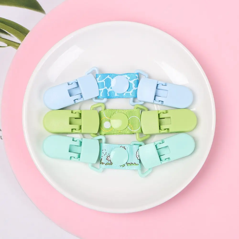 Polyester Baby Stroller Handkerchief Clip with Anti Lost Chain