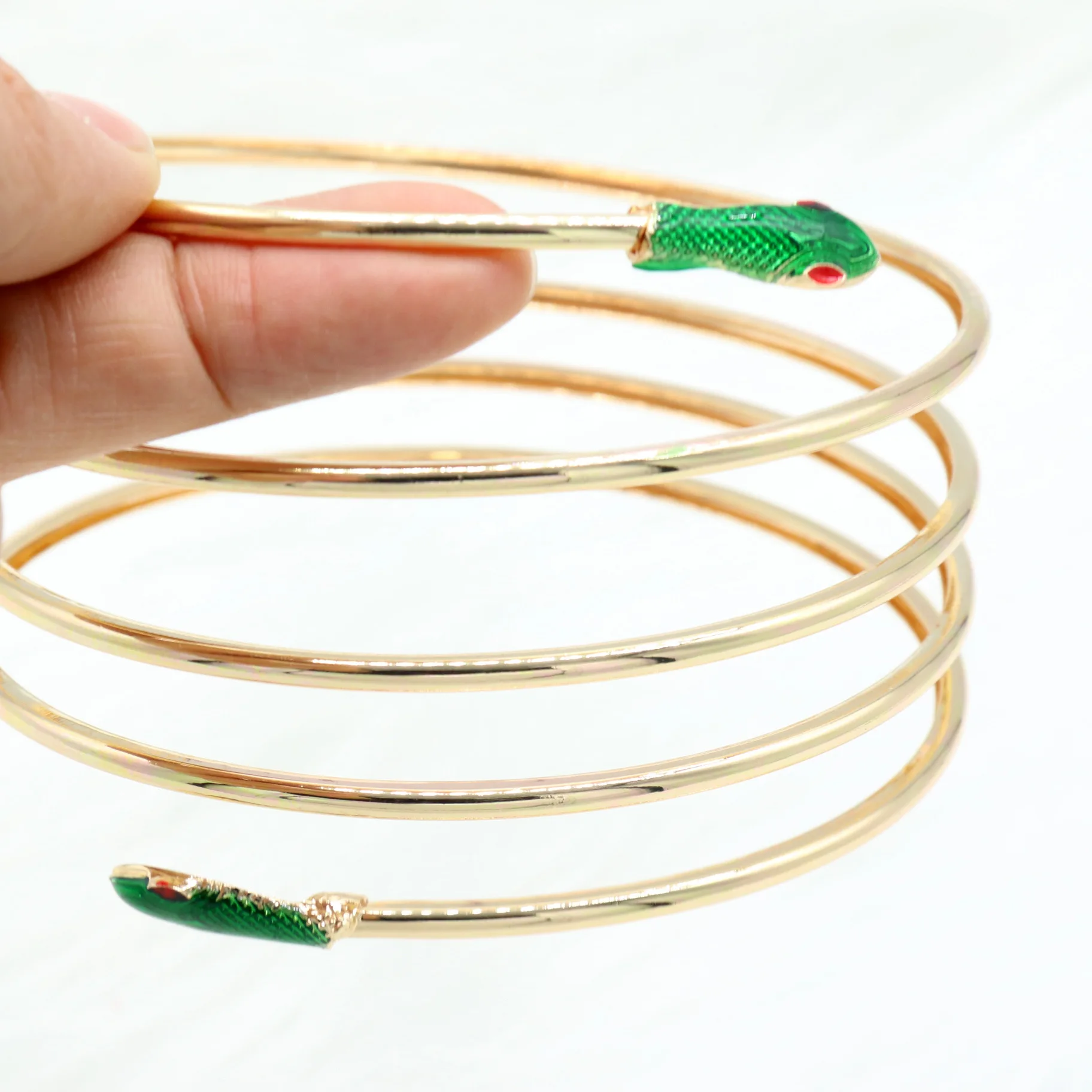 Fashion Retro Ethnic Style Snake/bell Tassel Bangle Armband For Women