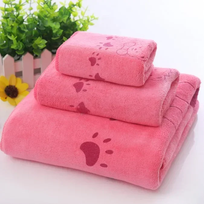 1pc Ultra Fine Fiber Pet Bath Towel (70x140cm), Absorbent Quick Drying Printed Cartoon Swimming Towel, Beach Towel, Sauna Towel
