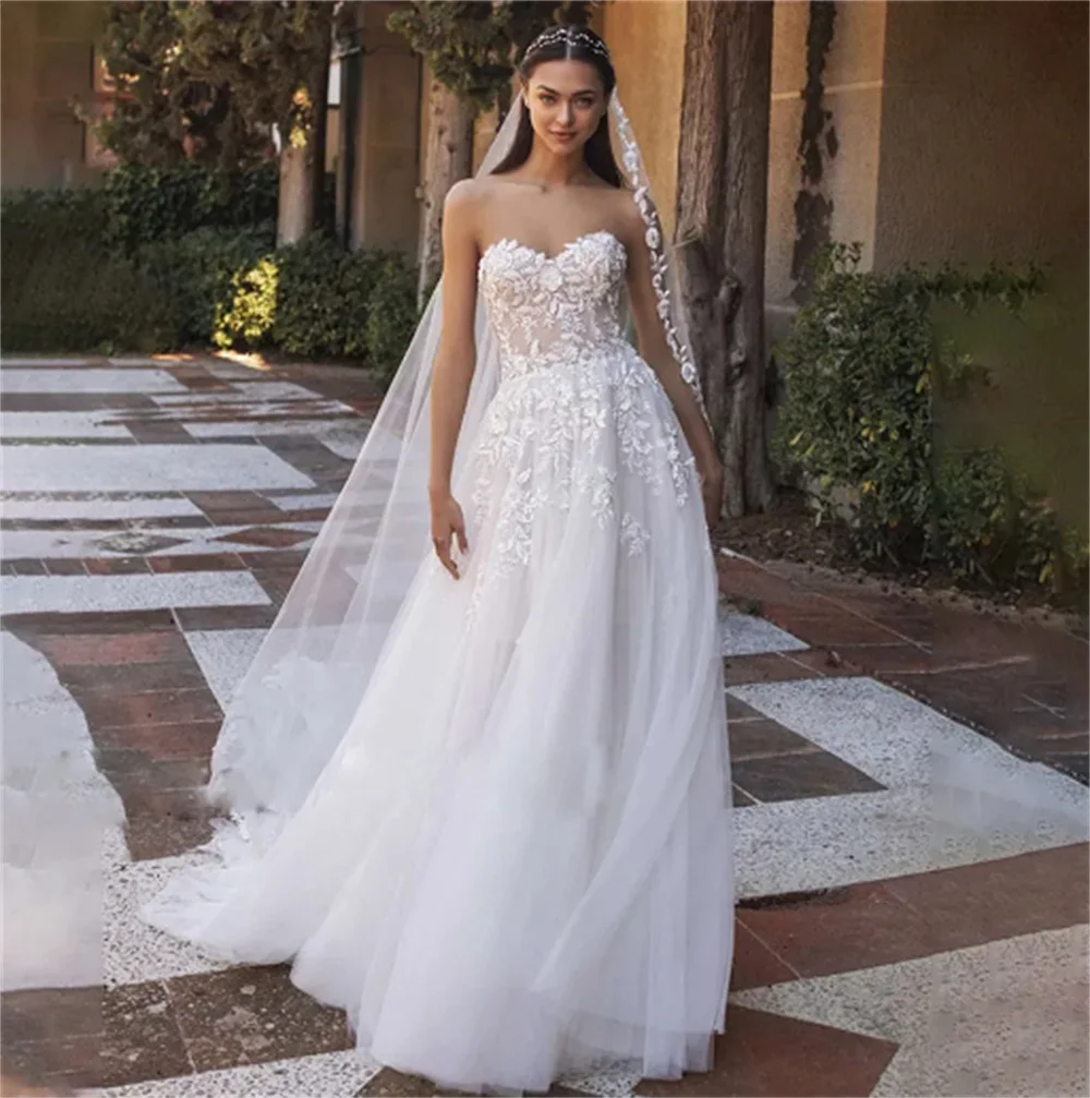 

Женское платье в богемном стиле It's yiiya, белое платье трапециевидной формы из многоярусного тюля с кружевной аппликацией на лето 2019