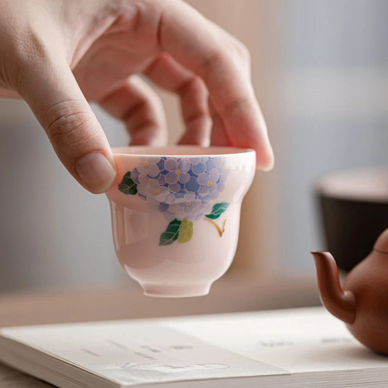 Gourd Ceramic Teacup Chinese Kung Fu Gongfu Teaware Porcelain Tea Cup Handmade Hydrangea Master Tea Cup Drinkware Ceremony