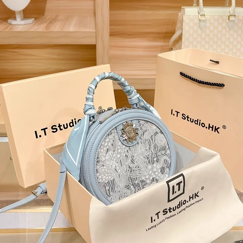 2025 Luxury and High Quality Leather Little Round Handbag with