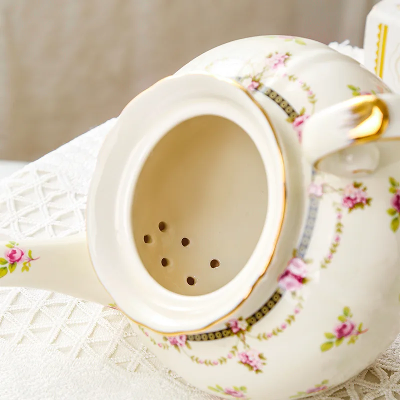 Retro ceramic coffee cup and saucer girl minority European style pot light luxury high beauty afternoon tea cup and Saucer Set G