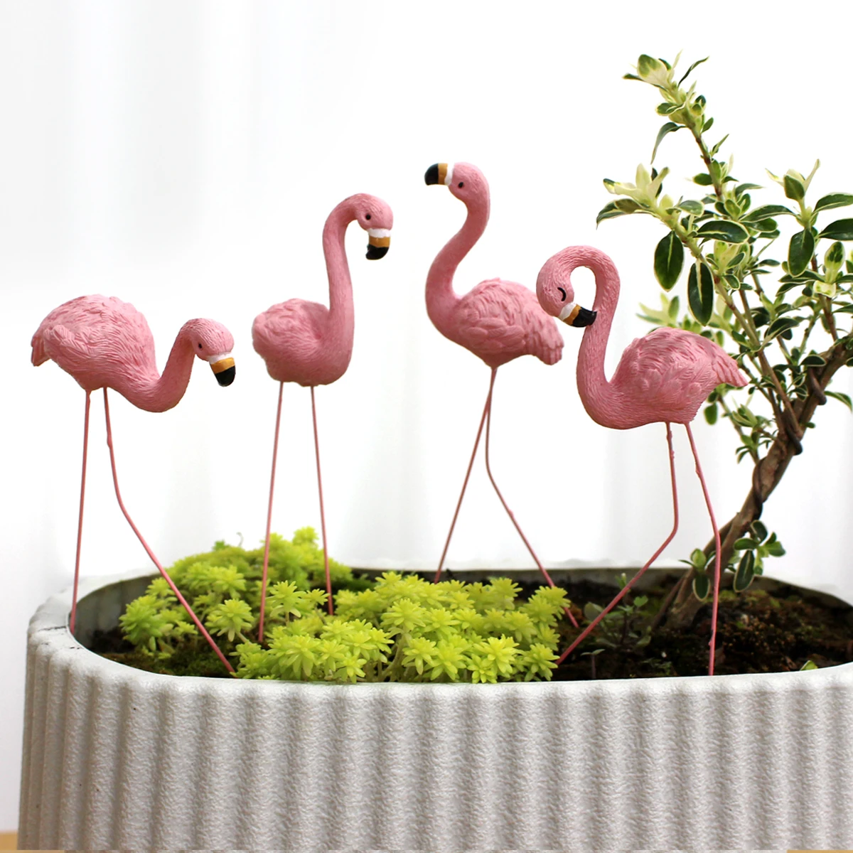 Solar Pink Flamingo Garden Decor - Outdoor Yard & Patio Lighting For Lawn & Balcony