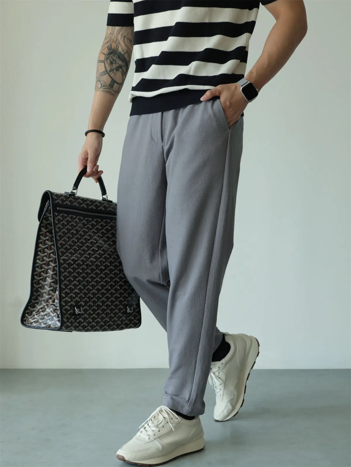 YUXIAN Cool And Wrinkle Resistant Tapered Cropped Pants With BuBBle Wrap