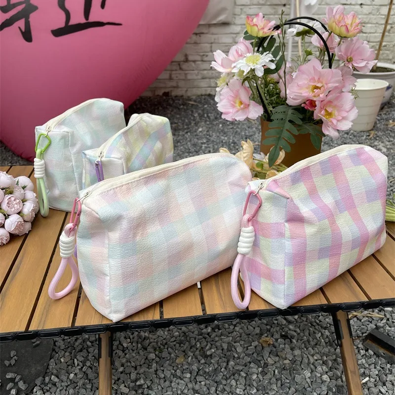 Women's Cosmetic Bags Korean Portable Multifunctional High-quality Makeup Bags Plaid Fashionable Large Capacity Storage Bags 4
