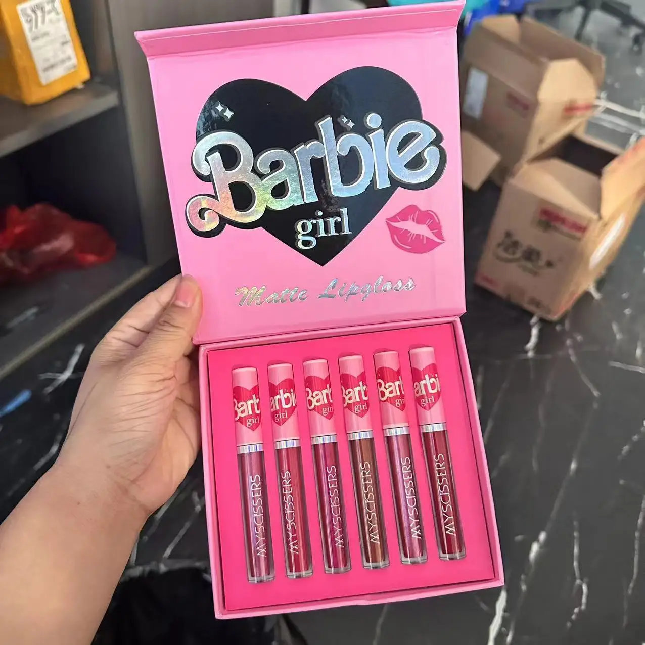 

Barbie Dye Lip Gloss 6-Color Lip Glaze Dyed Liquid Lipstick Gloss Matte Fashion Ladies Portable Cosmetics Accessories Gift Set
