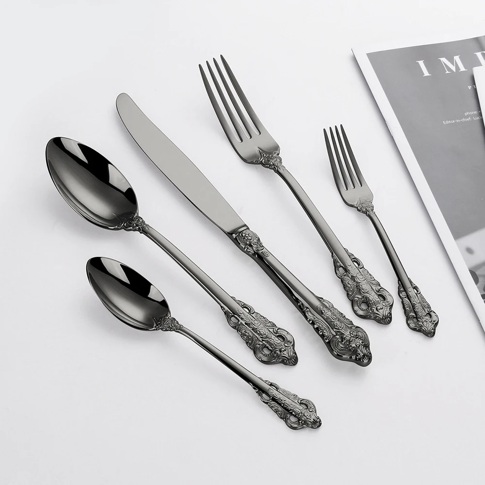 https://ae01.alicdn.com/kf/S9fff91f8f575480a9ffc6994b5922ce9F/24-30Pieces-Gold-Cutlery-Set-Stainless-Steel-Vintage-Western-Dinnerware-Luxury-Tableware-Engraving-Forks-Knive-Spoons.jpg