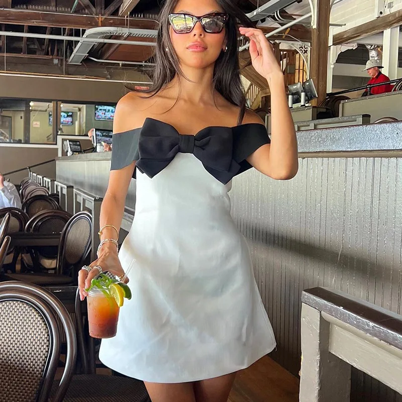Y2K Summer New Sexy Women's Chest-wrapped Hip-wrapped Dress Fashion Black and White Collarless One-word Shoulder Bow Skirt