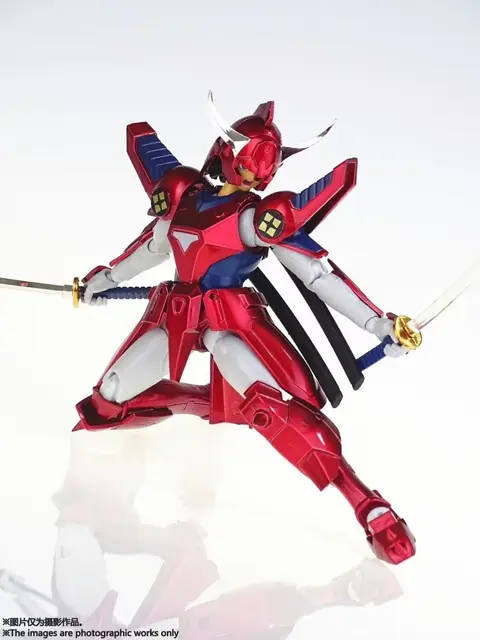 료 사나다와 하시바 토우마의 전설적 전투를 재현하는 뛰어난 액션 피규어